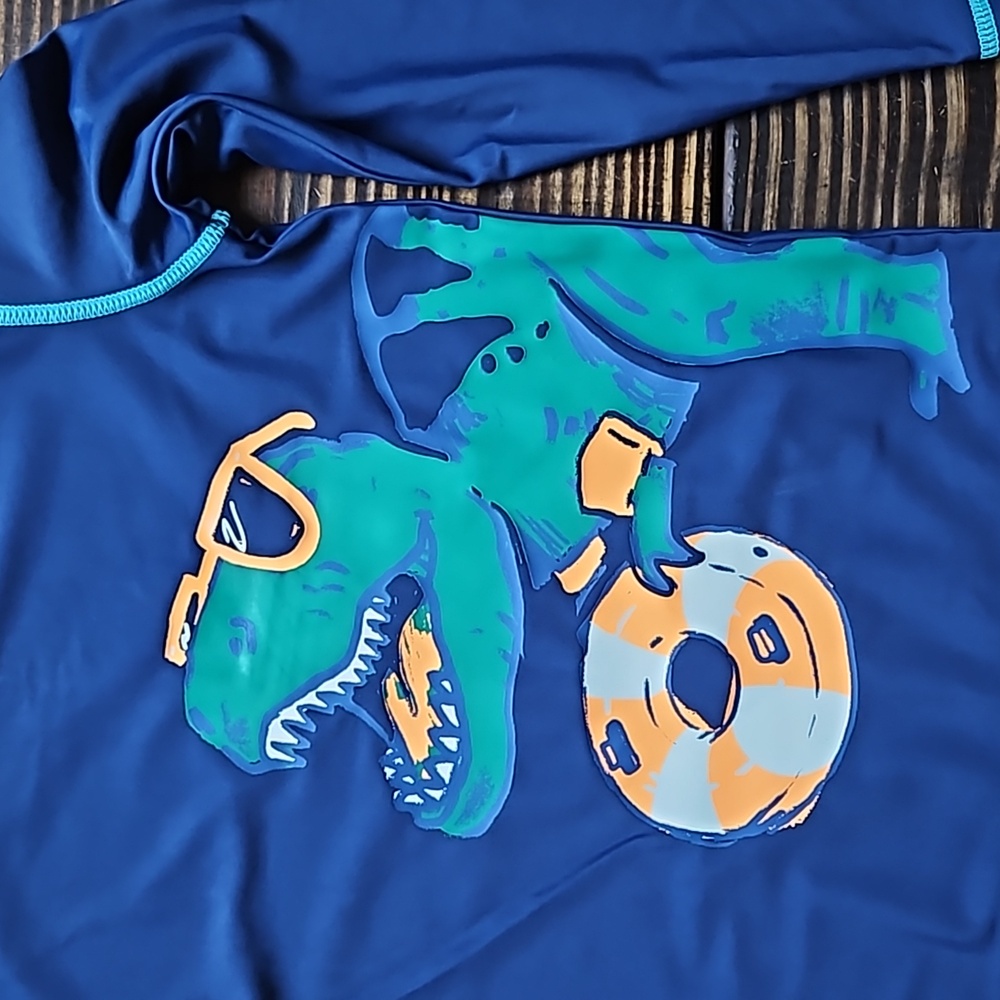 NEW! CARTER'S DINO RASHGUARD - Picture 2 of 7